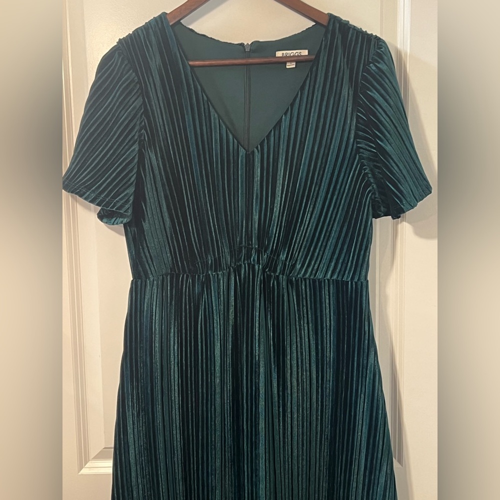 Full length velvet-like v neck dress